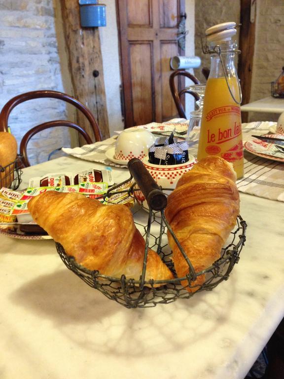 Logis Hotel La Grange Du Relais Colombey-les-deux-Églises Dış mekan fotoğraf