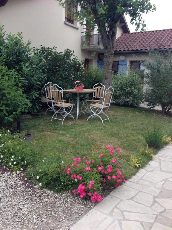 Logis Hotel La Grange Du Relais Colombey-les-deux-Églises Dış mekan fotoğraf