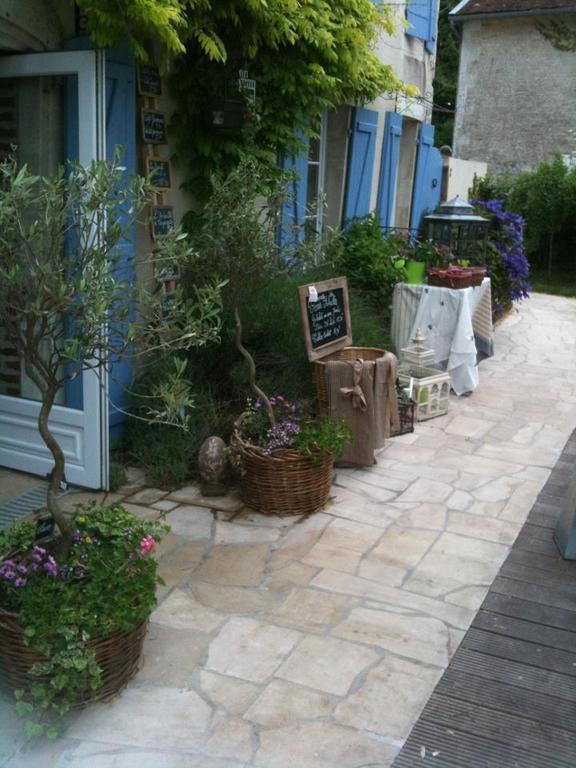 Logis Hotel La Grange Du Relais Colombey-les-deux-Églises Dış mekan fotoğraf