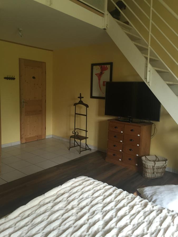 Logis Hotel La Grange Du Relais Colombey-les-deux-Églises Dış mekan fotoğraf